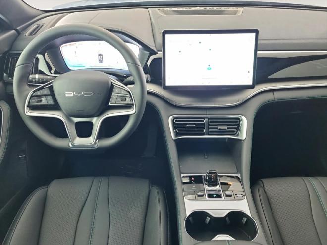 Car gallery image