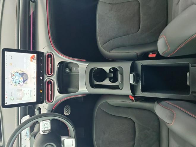 Car gallery image