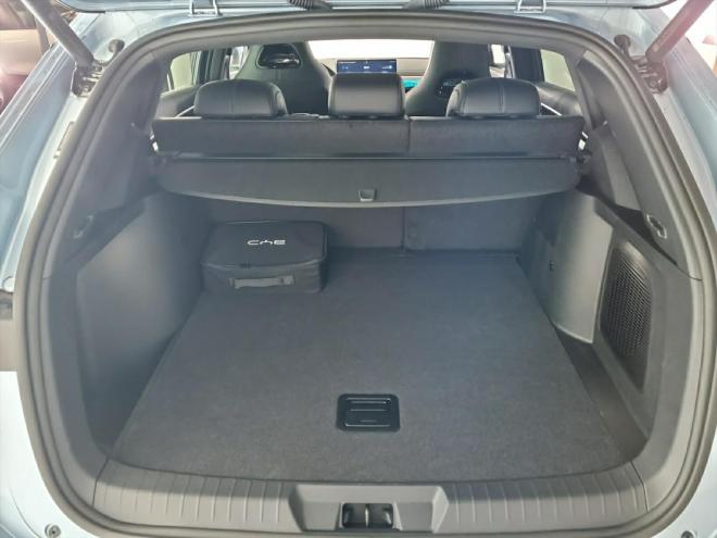 Car gallery image