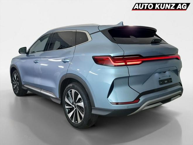 Car gallery image