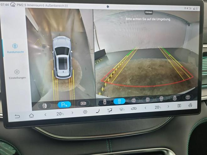 Car gallery image