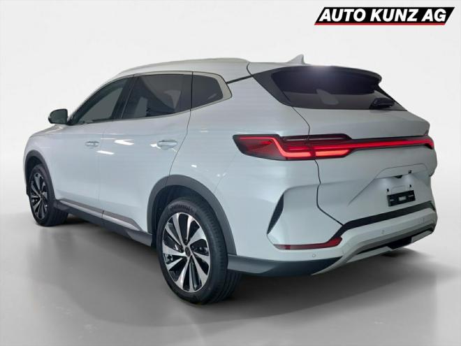 Car gallery image