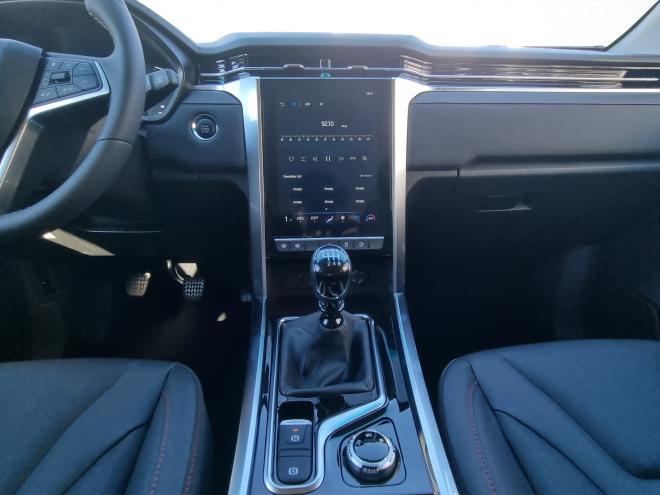 Car gallery image