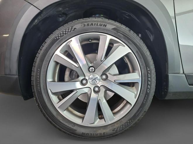 Car gallery image