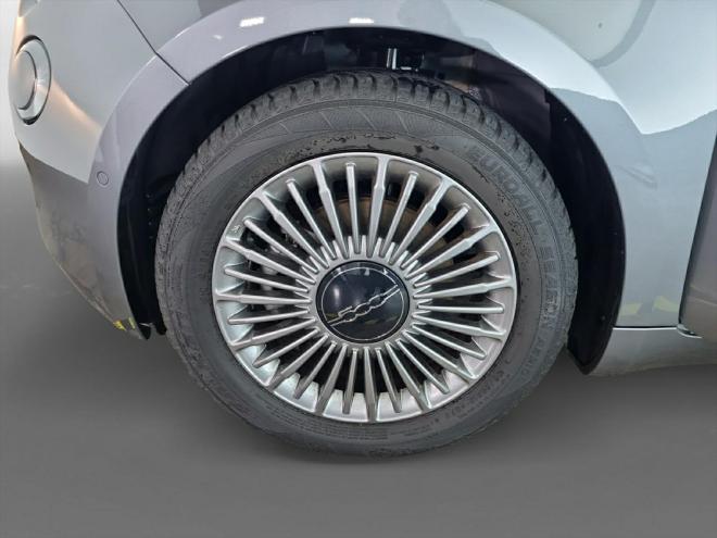 Car gallery image