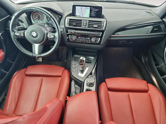 Car gallery image