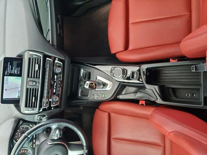 Car gallery image