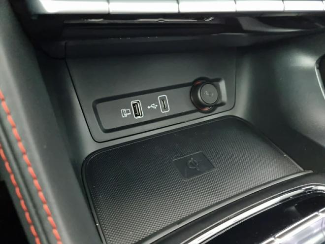 Car gallery image