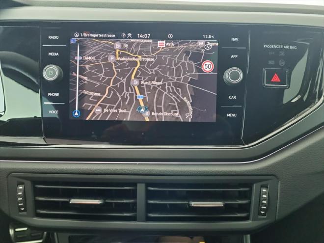 Car gallery image