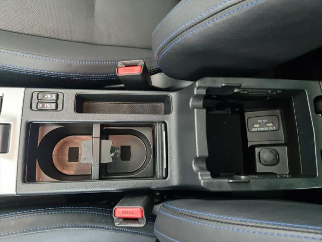 Car gallery image
