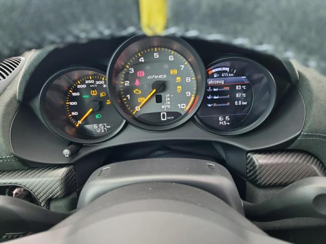 Car gallery image