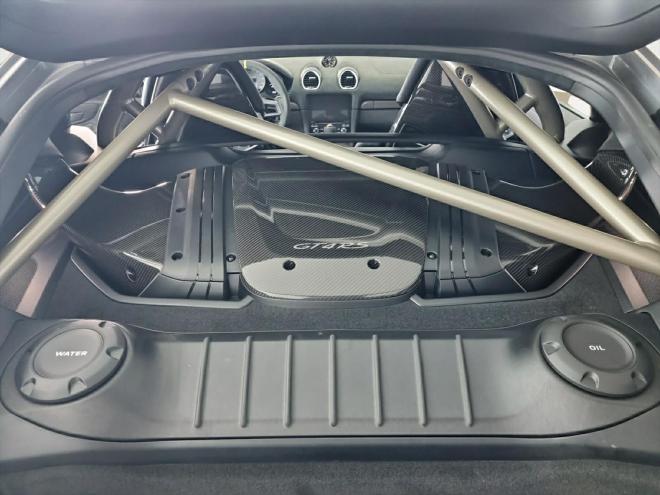 Car gallery image