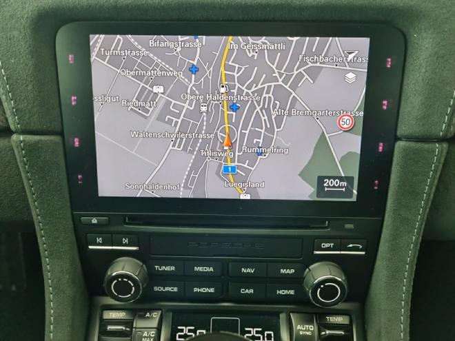 Car gallery image