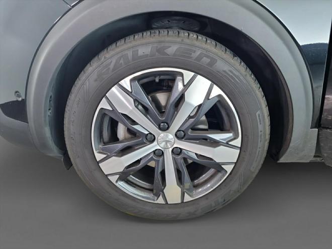 Car gallery image