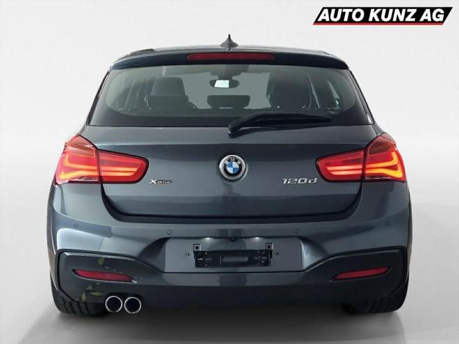 Car gallery image