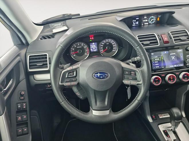 Car gallery image