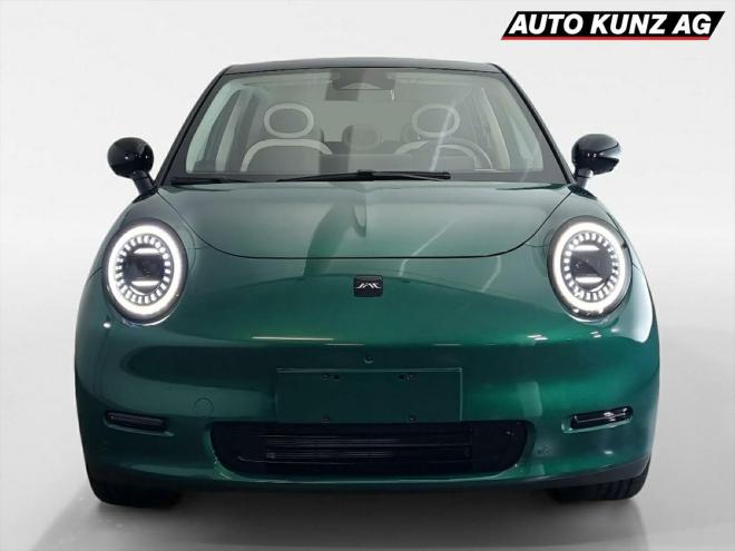 Car gallery image