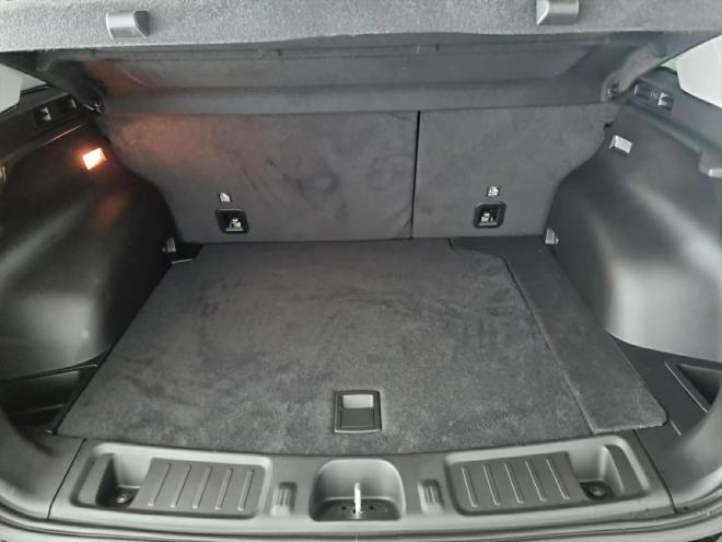 Car gallery image