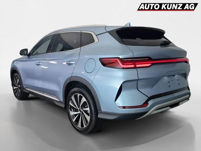Car gallery image