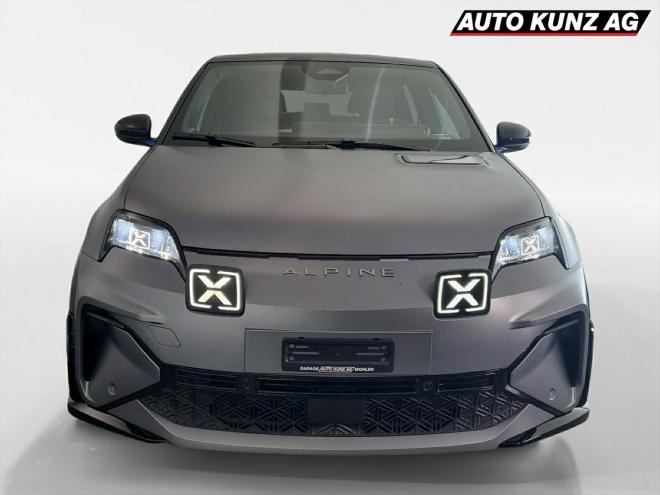 Car gallery image