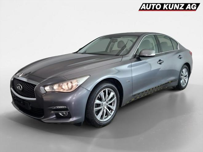 Car gallery image
