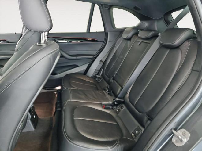 Car gallery image