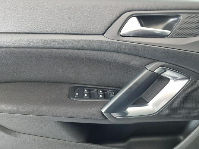 Car gallery image