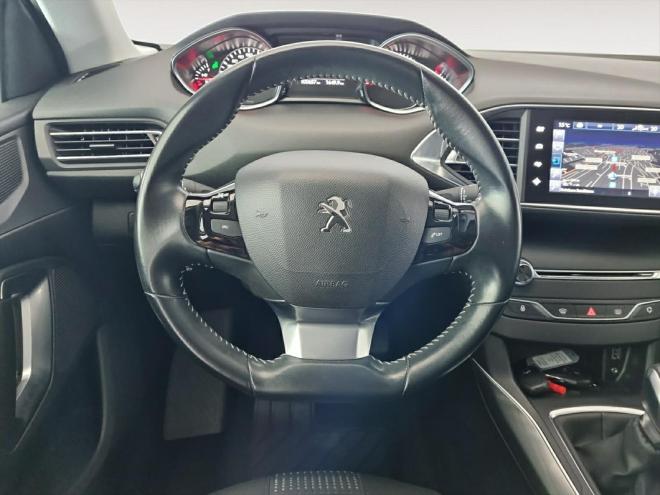 Car gallery image