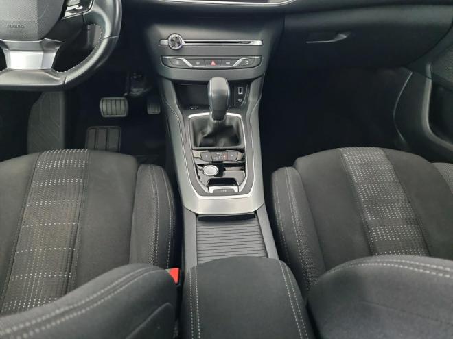 Car gallery image