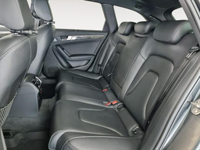 Car gallery image