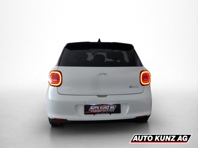 Car gallery image