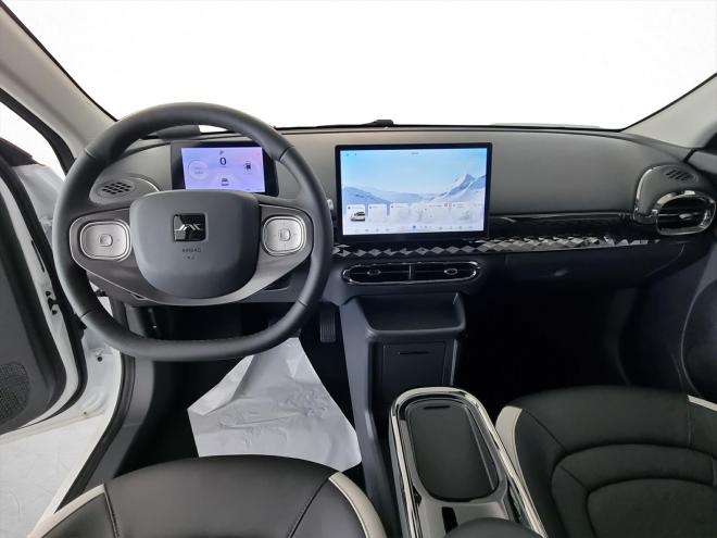 Car gallery image