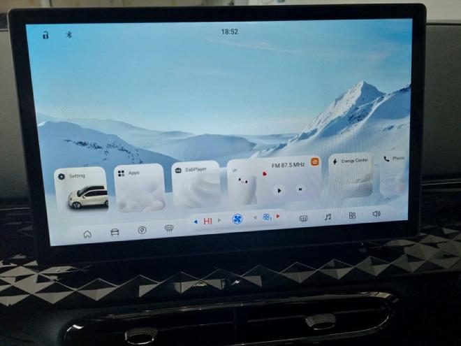 Car gallery image