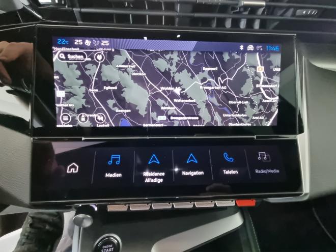 Car gallery image