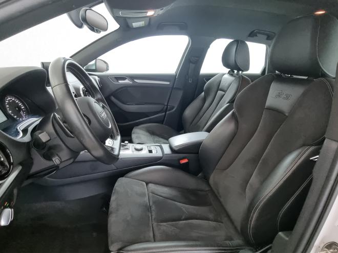 Car gallery image