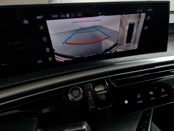 Car gallery image