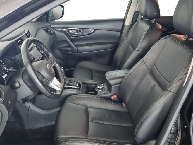 Car gallery image
