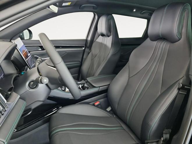 Car gallery image