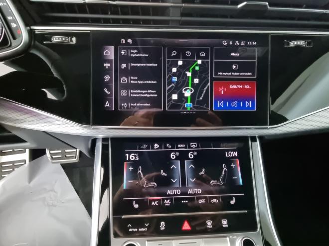 Car gallery image