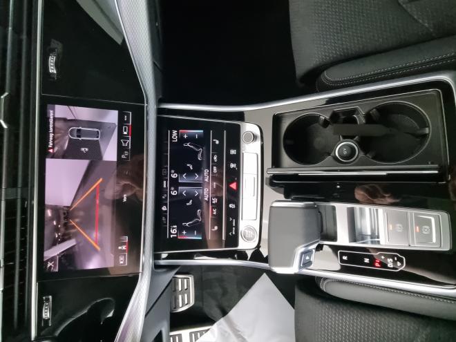 Car gallery image