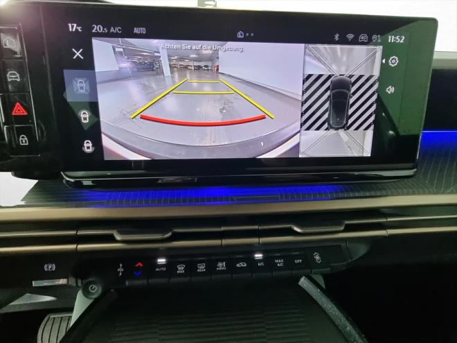 Car gallery image