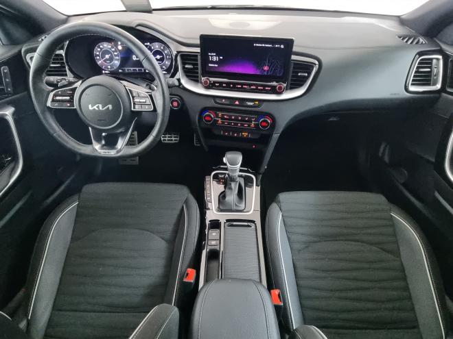 Car gallery image