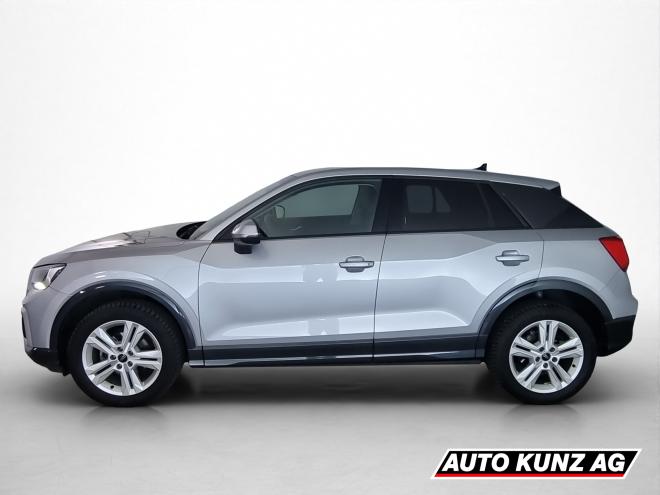 Car gallery image