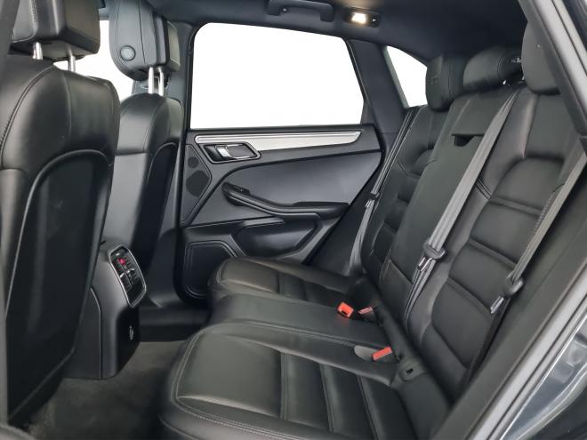 Car gallery image