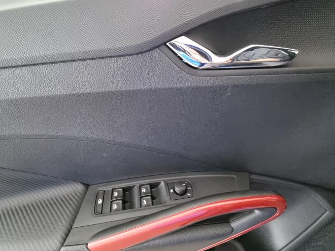 Car gallery image
