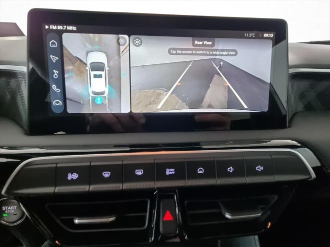 Car gallery image