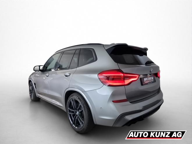 Car gallery image