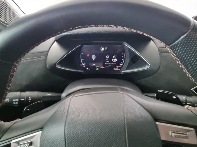 Car gallery image