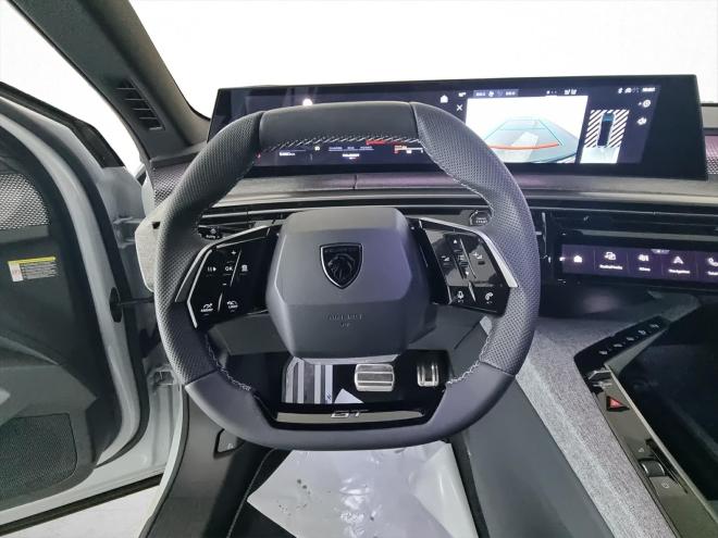 Car gallery image