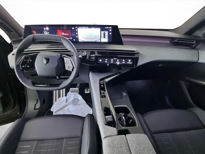 Car gallery image